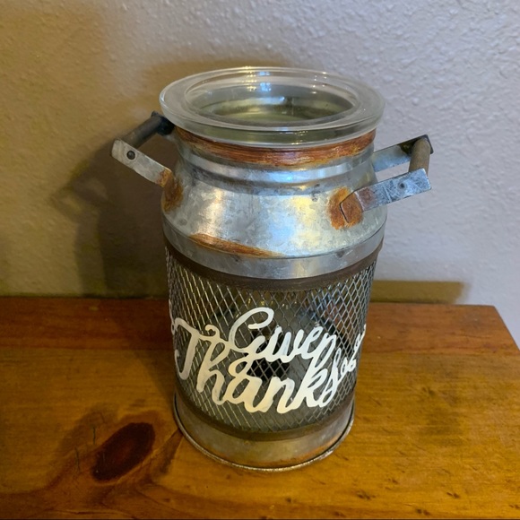 Scentsy Warmer & Scent Melts Bundle - Picture 3 of 8